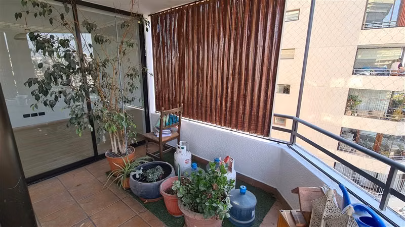 Departamento Venta Las Condes Full Renovado 3D3B / 1 E,1 Bd