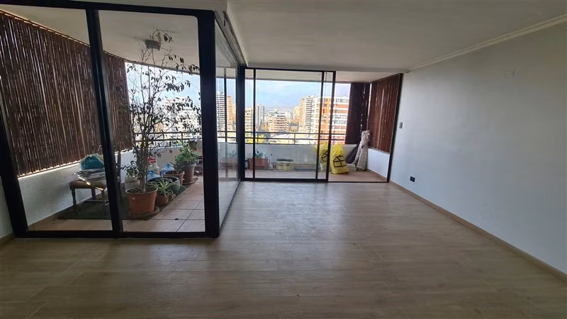 Departamento Venta Las Condes Full Renovado 3D3B / 1 E,1 Bd