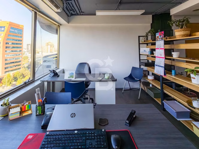 Oficina en Venta, 3 Privados + Espacio Común