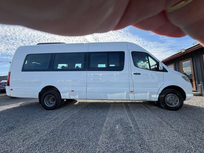MERCEDES-BENZ SPRINTER 517 CDI 19+1 2024