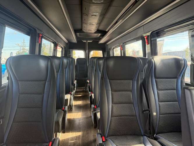 MERCEDES-BENZ SPRINTER 517 CDI 19+1 2024