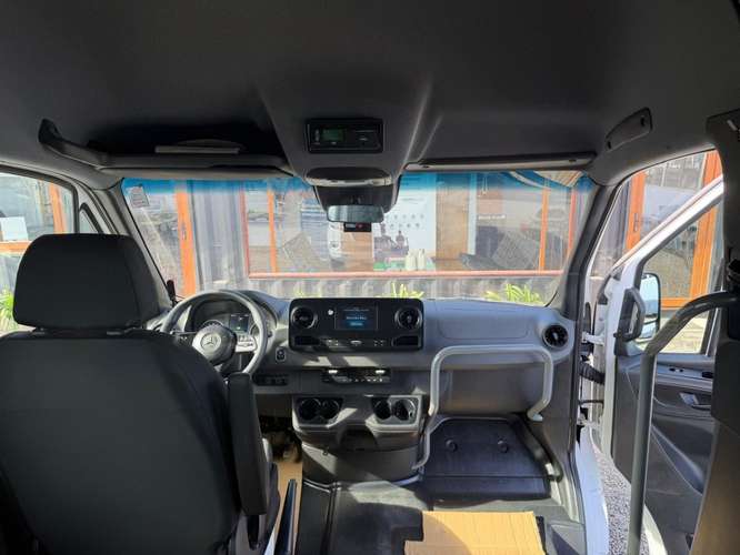 MERCEDES-BENZ SPRINTER 517 CDI 19+1 2024