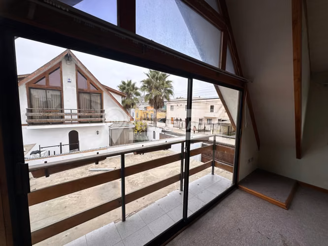 VENDE CASA - Lautaro, La Serena