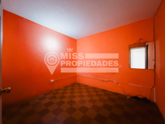 SE VENDE LOCAL COMERCIAL – CAPITÁN CARLOS CONDELL