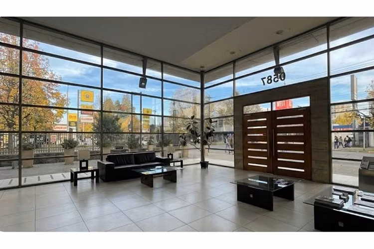 Dpto 2d/2b/estac en avda alemania (a pasos mall)