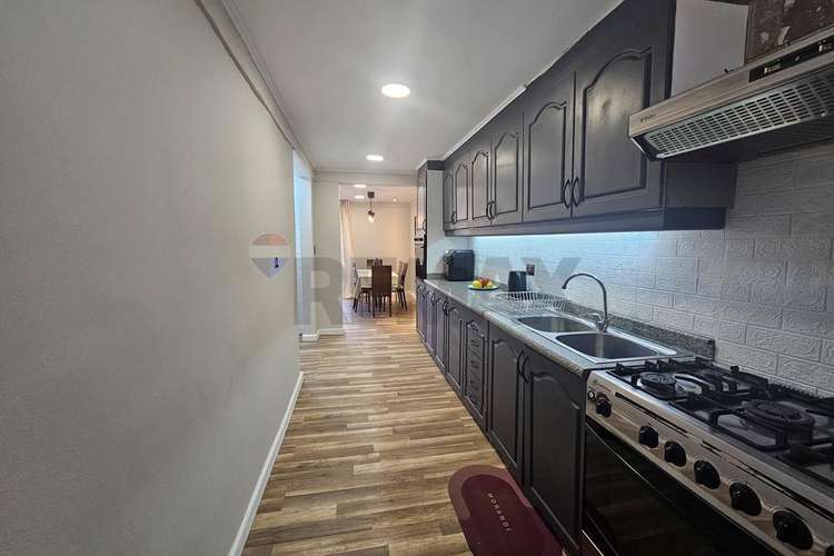 Tu hogar ideal en la reina: casa remodelada . - Imagen 10