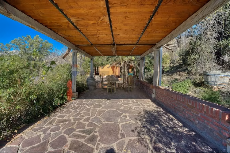 Oportunidad en pirque casa y naturaleza unida