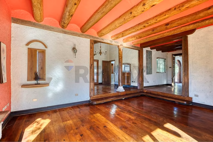 Oportunidad en pirque casa y naturaleza unida