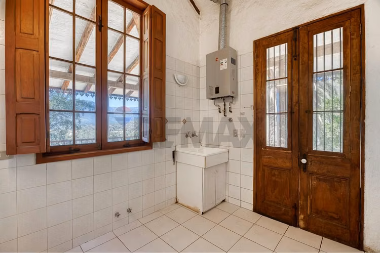 Oportunidad en pirque casa y naturaleza unida