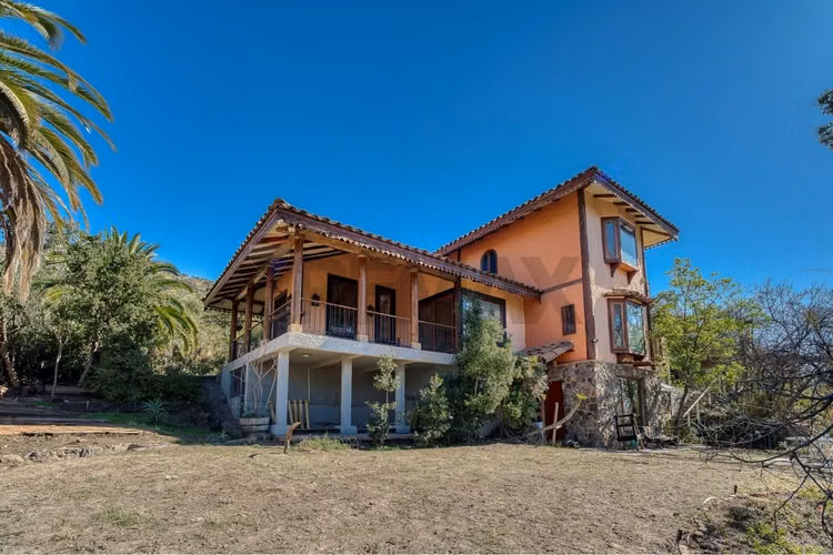 Oportunidad en pirque casa y naturaleza unida