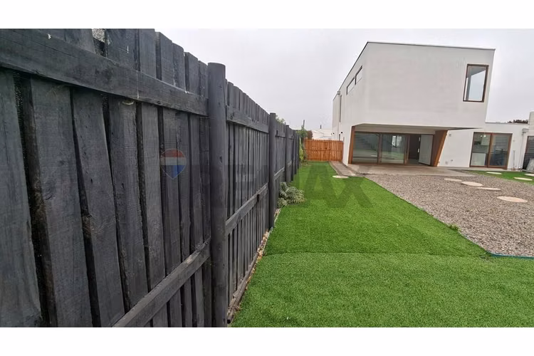 Nueva y moderna casa en condominio, mantagua