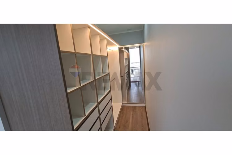 Nueva!! cerca del mar, y en condominio