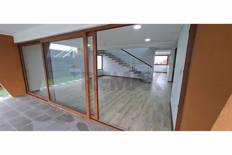 Nueva y moderna casa en condominio, mantagua