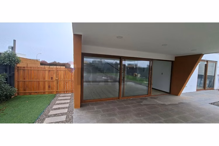Nueva y moderna casa en condominio, mantagua