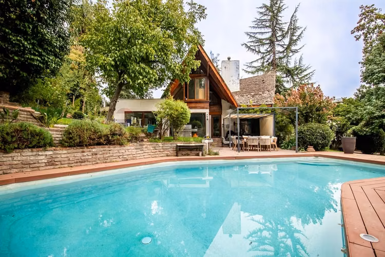 Excelente casa 5d/7b