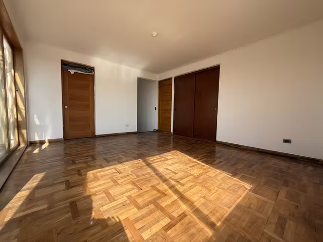 ANDRÉS BELLO/876 M2