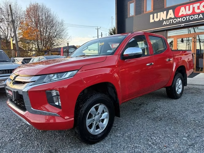 MITSUBISHI L200 2020
