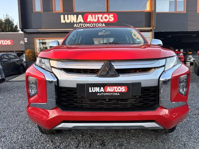 MITSUBISHI L200 2020