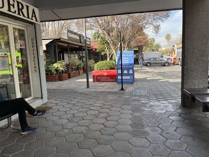 Local Comercial en arriendo en Las Condes - Imagen 12