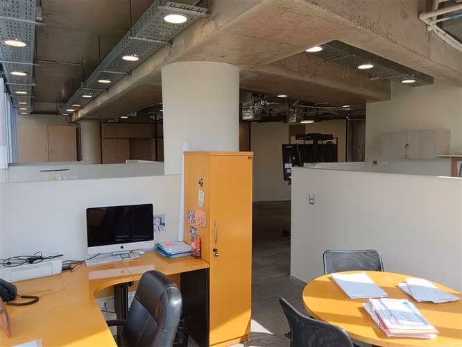 Oficina en venta en Las Condes PREMIUM / 7 ESTACIONAMIENTOS