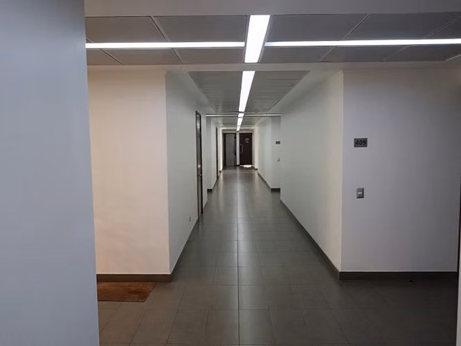 Oficina en venta en Las Condes PREMIUM / 7 ESTACIONAMIENTOS