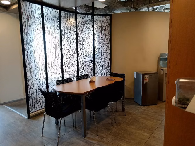 Oficina en venta en Las Condes PREMIUM / 7 ESTACIONAMIENTOS