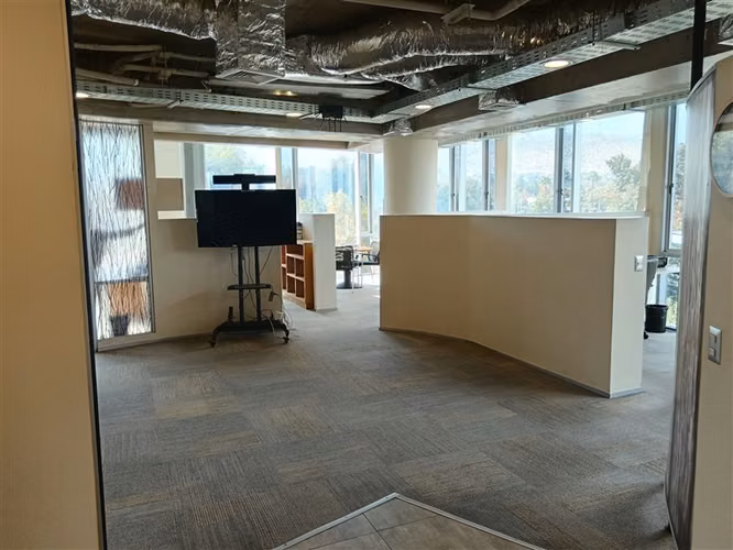 Oficina en venta en Las Condes PREMIUM / 7 ESTACIONAMIENTOS