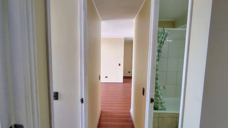 DEPARTAMENTO EN VENTA DE 3 DORMITORIOS Y ESTACIONAMIENTO