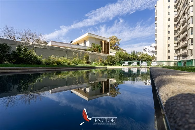 Departamento en venta de 3 dorm.y sala estar Metro Manquehue