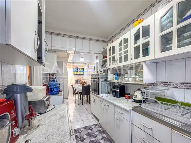 Arriendo Oficina Amob 4 Privados en Anibal Pinto, Concepción