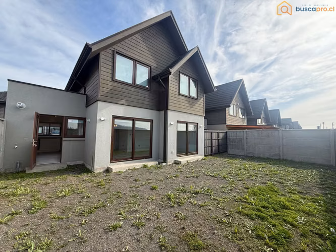 Casa arriendo San Andres del Valle Lomas San Sebastián Concepción