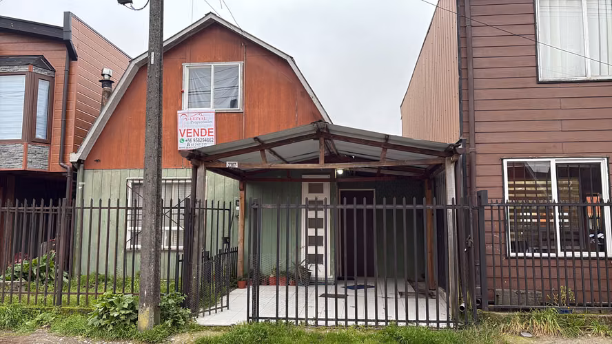 VENDE CASA 90 M2 CERCA DEL HOSPITAL REGIONAL PTO . MONTT