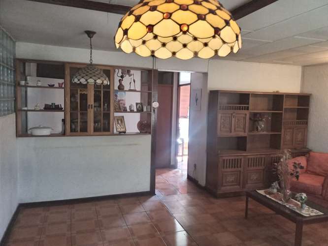 VENTA CASA 5 DORMITORIOS 2 BAÑOS - Imagen 7