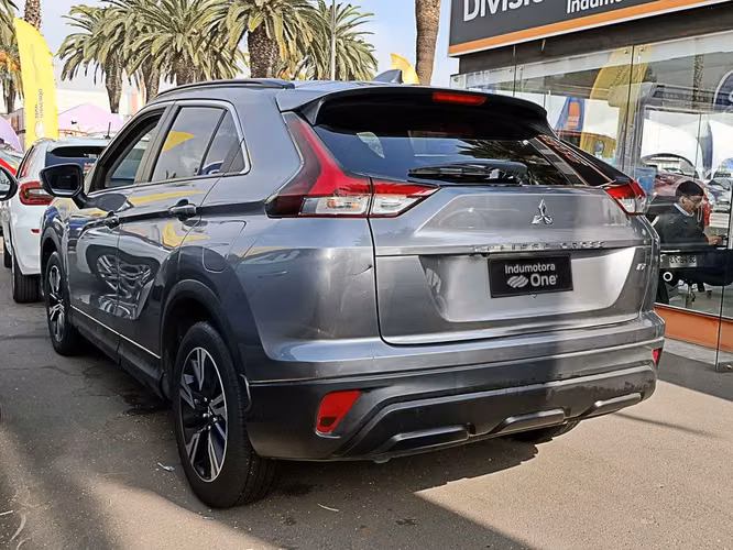 MITSUBISHI ECLIPSE CROSS 2023