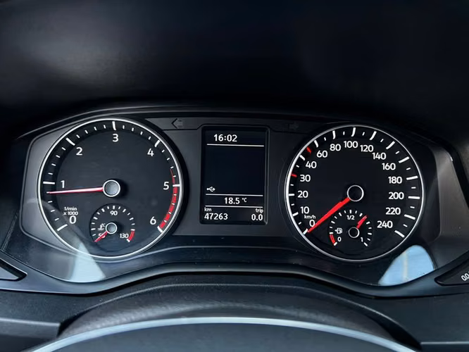 VOLKSWAGEN AMAROK AMAROK 2.0 TDI MT COMFORTLINE 4X4 - 2023 | 348