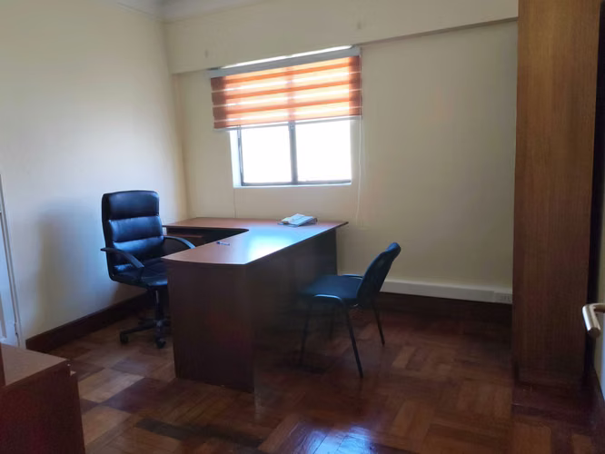 Cómoda oficina para uso profesional (163888) - Imagen 17