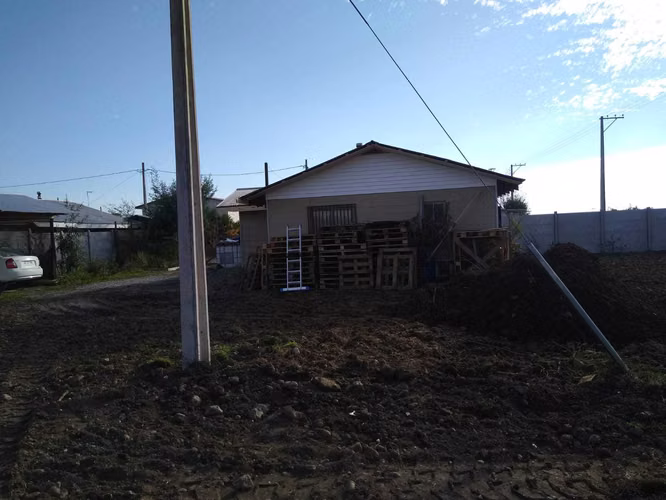 Casa con Terreno Amplio - Linares (164513)