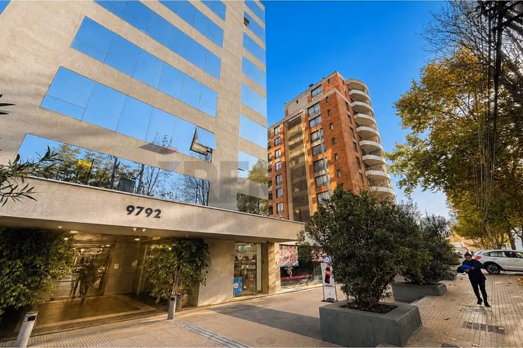 Sector estoril 1 privado 1 baño vista oriente