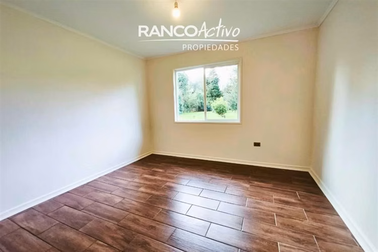 Hermosa y renovada casa Condominio Miraflores 5D 4B Valdivia