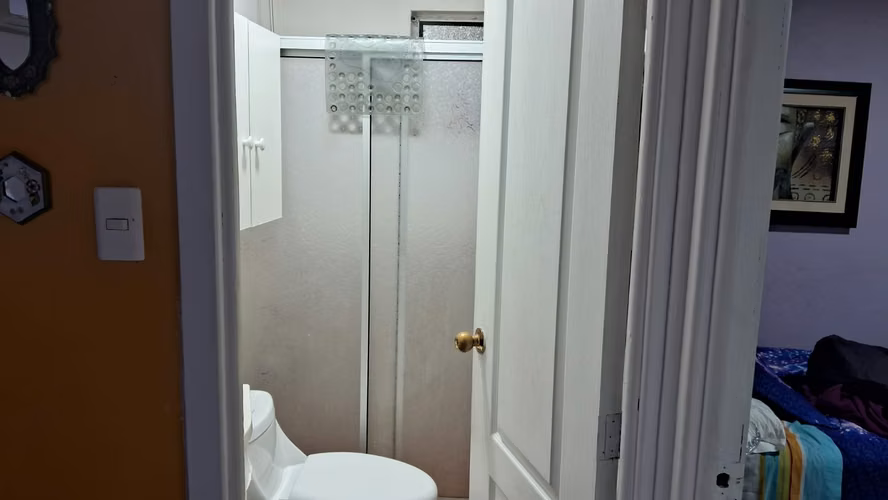 Tu proximo hogar te espera , espaciosa casa familiar con 4 dormitorios 1 baño living,, comedor cocina .  Amplio patio