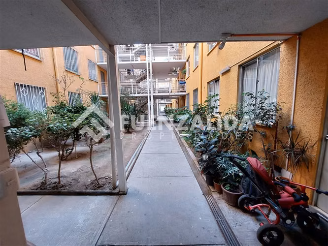 Departamento en venta de 3 dorm. en La Cisterna
