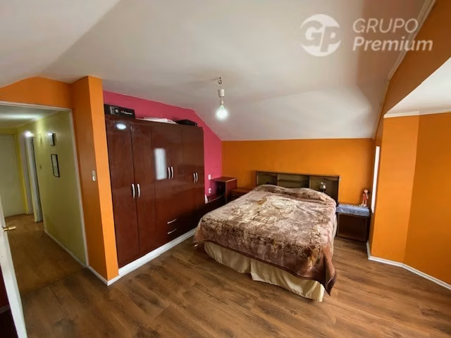 Casa venta 4D 1B 3E en Peñaflor hermosa buena conectividad