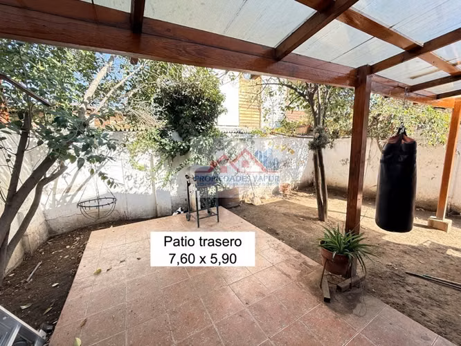 Casa 168/207m2 Las Tres Pascualas 5D 2B patio com de diario