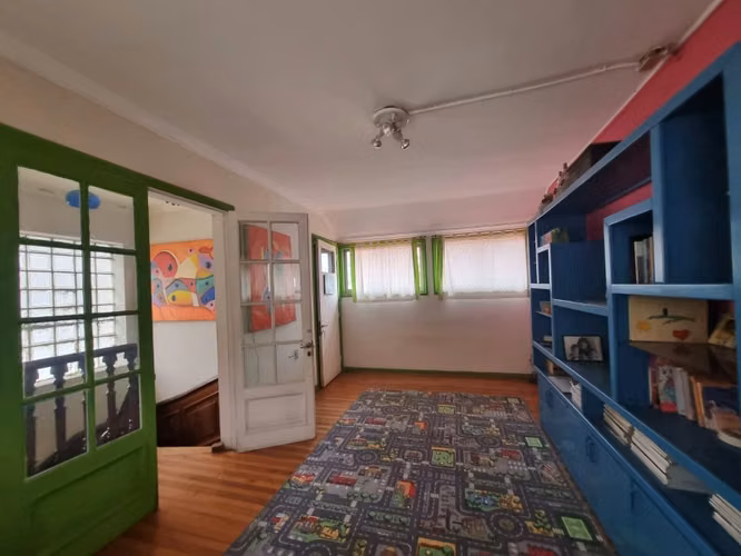 Vendo casa frente a Parque Ecuador en Concepción