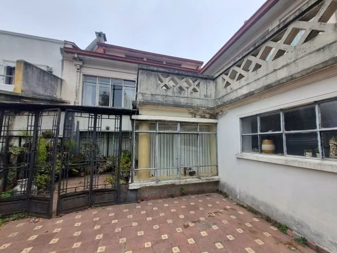 Vendo casa frente a Parque Ecuador en Concepción