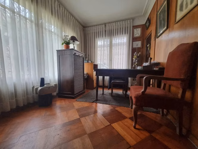 Vendo casa frente a Parque Ecuador en Concepción