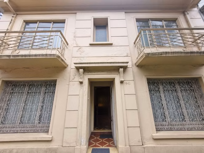 Vendo casa frente a Parque Ecuador en Concepción