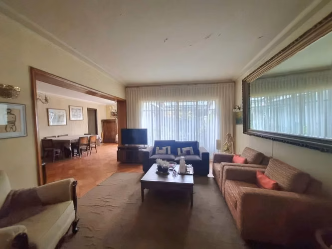 Vendo casa frente a Parque Ecuador en Concepción