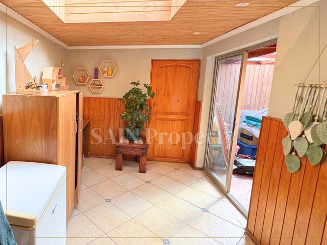 Propiedad sólida en sector residencial (164651)