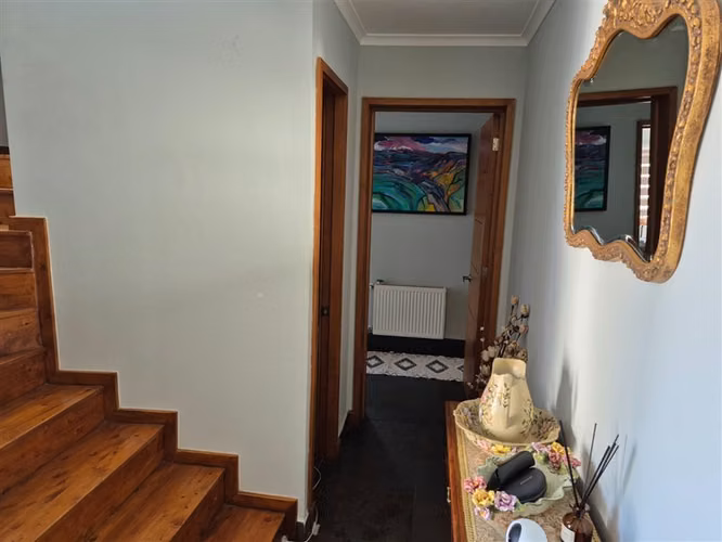 En venta casa mediterránea 4d 4b, piscina, Las Rastras Talca